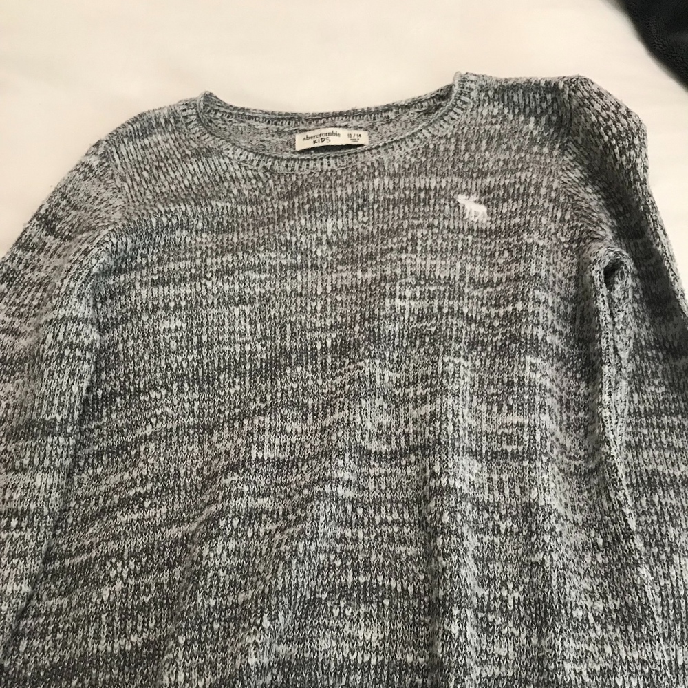 Abercrombie Girls Gray Sweater